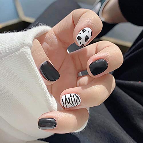 Harosy Short Press on Nails Matte Leopard Print Oval Fake Nails Fashion Full Cover Artificial False Nails for Women and Girls 24Pcs (Black)