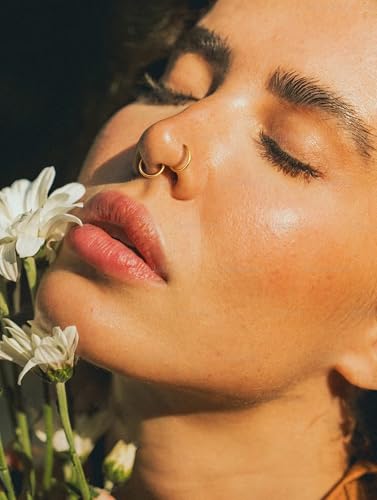 CASSIECA 14K Gold Filled Flat Back Nose Studs For Women Men Hypoallergenic Surgical Steel Nose Rings Hoops- Threadless Flat Back Earrings Helix Cartilage Tragus Conch CZ Stud Labret Lip Nostril Septum Ring Body Piercing Jewelry 20G 18G 16G4