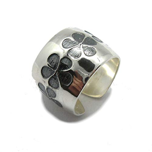 Bague en argent massif 925 large pour habiller les doigts longs avec élégance