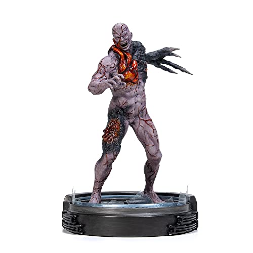 Numskull Resident Evil Tyrant T-002 Statue 11' Replica Modelo Coleccionable - Mercancía Oficial de Capcom - Edición Limitada Exclusiva, NS3394