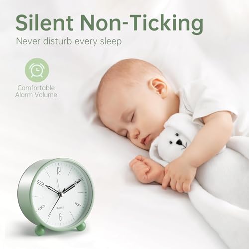 Image of Blairmore Alarm Clock, Silent Non Ticking Small Clock, Battery Operated, Simple Design, Old Fashioned Style Ideal Decor, for Bedroom, Bedside, Desk, Adult, Kid, Gift (Antiq Green)
