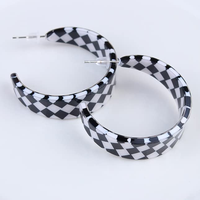 2 Pairs Lightweight 70s 80s 90s Transparent Black White Circle Round Acrylic Geometric Striped Checkered Dangle Drop Earrings for Women Statement Jewelry Gifts2