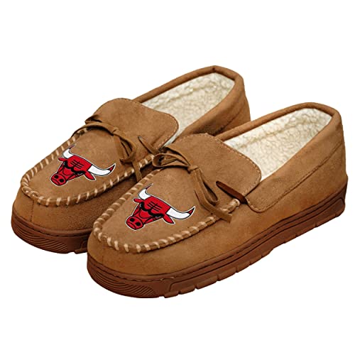 FOCO Chicago Bulls NBA Mens Team Logo Moccasin Slippers - M