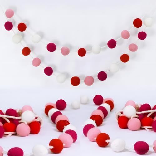 Pom Pom Garland