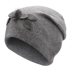 Small Pom Flowers Gray