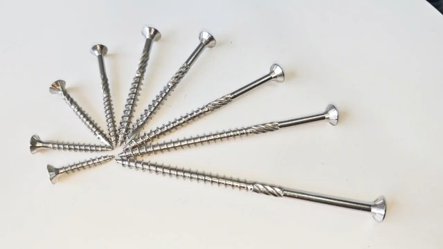 Image of Wensilon #10 * 3-1 /2 inch Black Deck Screws, (117pcs) 2 lbs.Exterior Wood Screws, Rust Resistant epoxy Coated, Bronze, T25 Star Bit