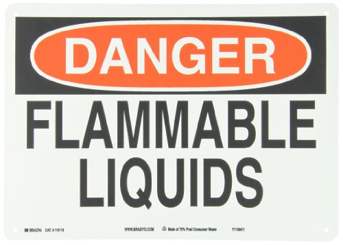 Plaque signalétique danger liquides inflammables pour éviter les accidents en usine