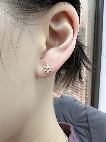 18G Tiny Daisy Flower Cartilage Earrings For Women Girls 925 Sterling Silver 14K Gold Plated Mini Cute Cz Cherry Blossom 3Mm Ball Barbell Screw Back Studs Sleeper Tragus Post Hypoallergenic Piercing Body Jewelry #TOP1