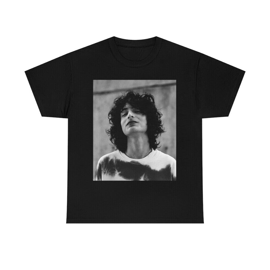 WDEUIL Finn Wolfhard Vintage Shirt, Canadian Actor Finn Wolfhard Lovers T-Shirt BlackSmall