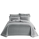 MATÉRIAUX DE HAUTE QUALITÉ : Le couvre-lit matelassé est fabriqué en tissu de coton haute densité et est rempli de coton de soie doux. Les édredons sont doux et confortables, avec une main douce, l'évacuation de l'humidité et la peau amicale. Vous pourrez profiter d'une nuit de sommeil confortable. L'ensemble de couvre-lits ajoute de l'élégance à votre chambre.