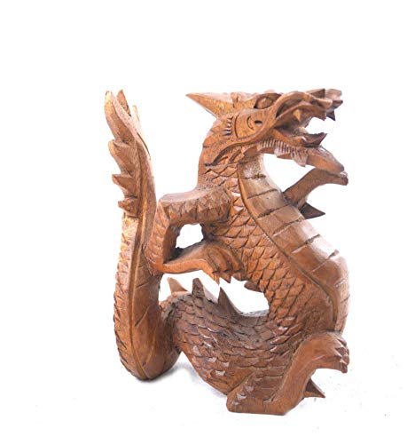 Statue du dragon en bois - France