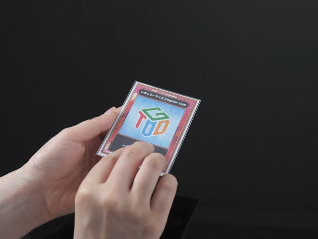 Amazon.co.jp: おもちゃの神様 GODスリーブオーバー オーバースリーブ