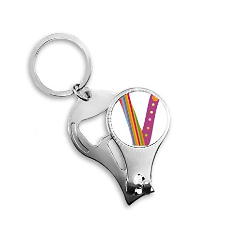 Porte-clés lettre V motif orange avec coupe-ongles et décapsuleur intégré