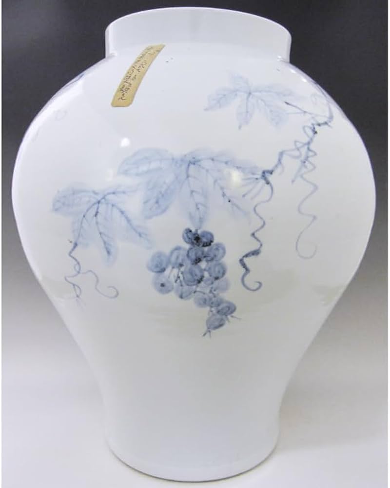 倣李朝　蓮花文白磁壺　鉄絵　高麗　韓国 倣李朝 蓮花文白磁壺 鉄絵 高麗 韓国