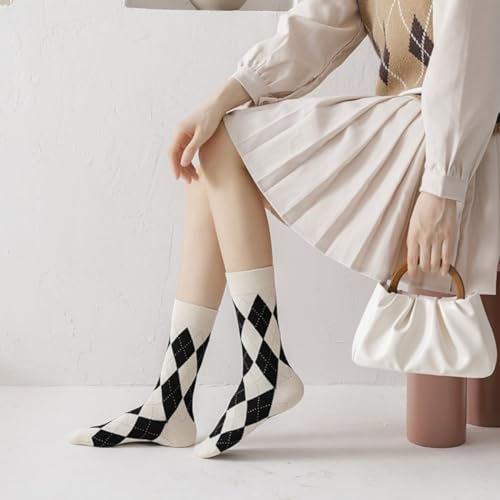 Crew socks Striped Star Diamond Print Mid Calf Socks Fashion Girls Y2K Athletic Tube Socks2