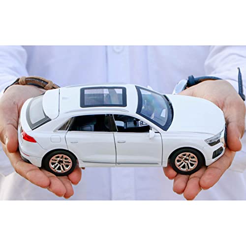Image of 1 /24 Big Q8 Toy Car Metal Pull Back Diecast Car with Openable Door and Light Sound Gifts Toys for Kids