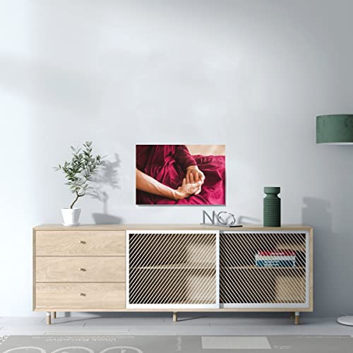 Toile Mains de Moine Bouddhiste Énergie Positive et Sérénité Intérieure