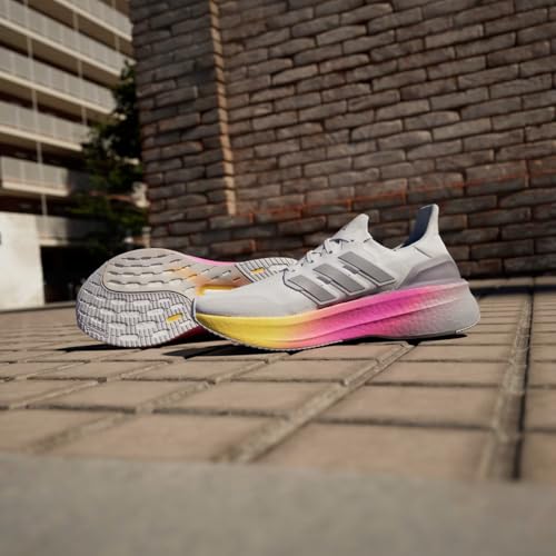 Image of adidas Men Ultraboost 5 Running Shoe