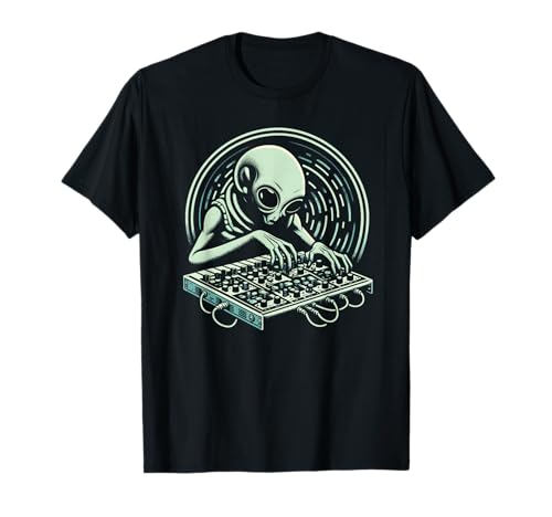 Psytrance Psychedelic Alien Synth Design T-Shirt