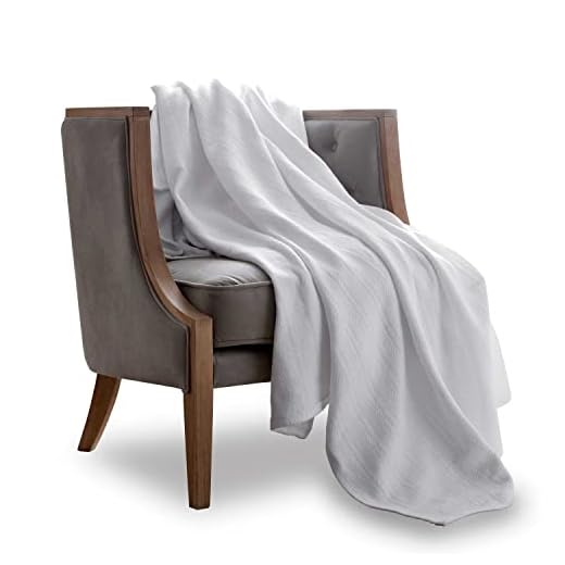 Vellux COTTON WOVEN BLANKET- Natural, Cozy, Warm, Chevron Textured, Pet-Friendly, All-Seasons - White, King 108 x 90"