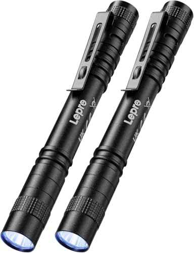 Lepro Lampe UV, Lampe Torche UV 365nm LED Lumière Noire Ultraviolet, Piles AAA pour Traceurs Fluorescents Chien Chat Tapis Détecteur Urine Scorpion Vérifie...