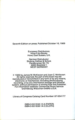 McKeown's Price Guide to Antique & Classic Came... 0931838134 Book Cover