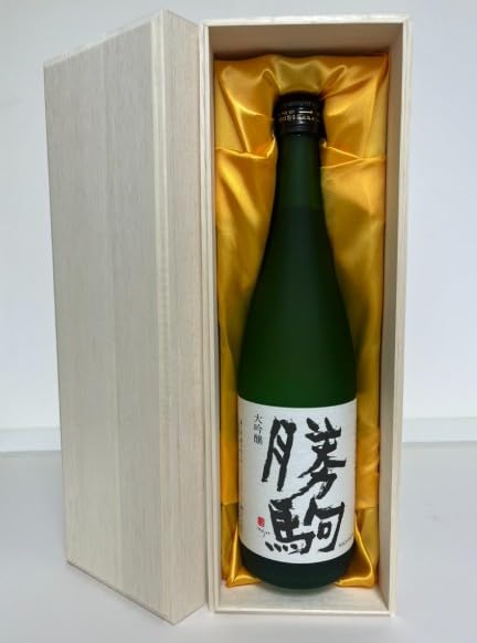 Amazon.co.jp: 勝駒 大吟醸 720ml 木箱入り 冷蔵発送 : 食品・飲料・お酒