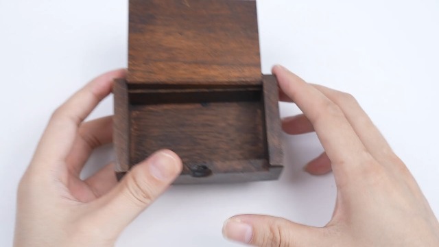 Amazon.com: AUNMAS Wooden Toothpick Holder, Vintage Portable