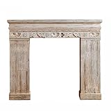 Structure de cadre robuste : conçu avec deux colonnes verticales en bois et une solide étagère horizontale, le cadre de cheminée offre une silhouette classique et structurée qui encadre magnifiquement votre coin cheminée.