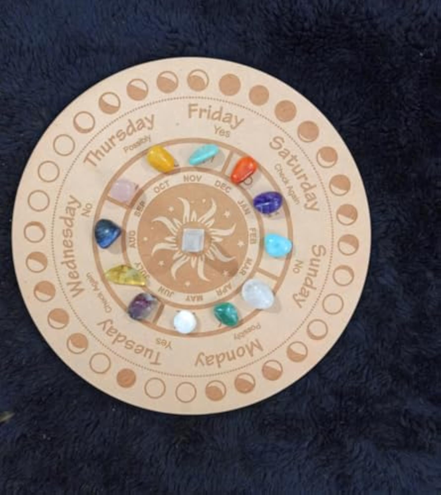 AM STONE MoonFace Wooden Grid Plate for Meditation