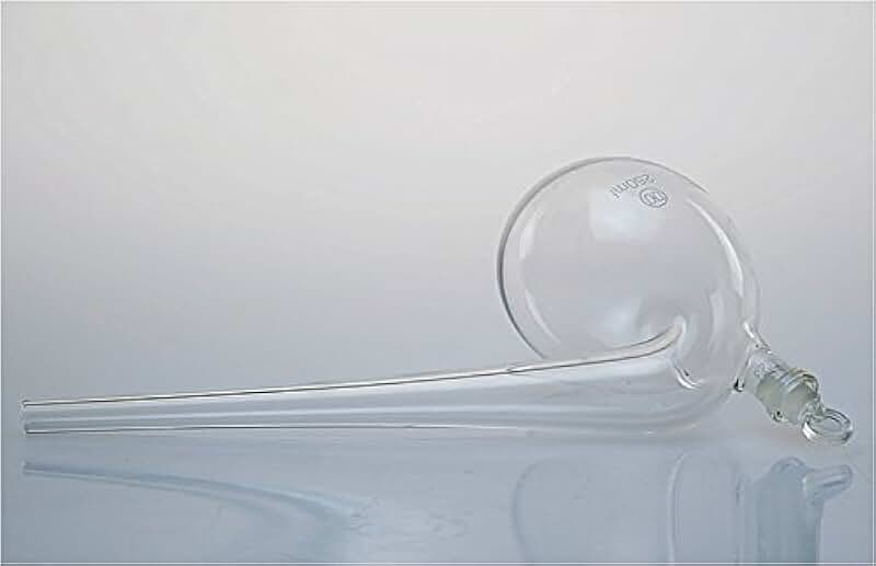 реторта 500 мл. коллега реторты по лаборатории. запаянная реторта. коллега реторты по лаборатории. химическая промышленность порошки.