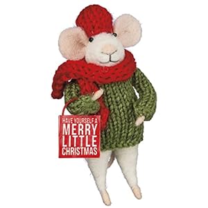 Primitives by Kathy Critter Merry Little Mouse 25×45 inches Grey Green Red