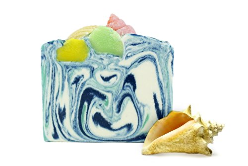 Ocean Breeze Shea Soap Bar - Cool Water and Delicate White Musk is Clean and Crisp with Fresh Aquatic Notes. Topped with Shimmering Seashell soap.