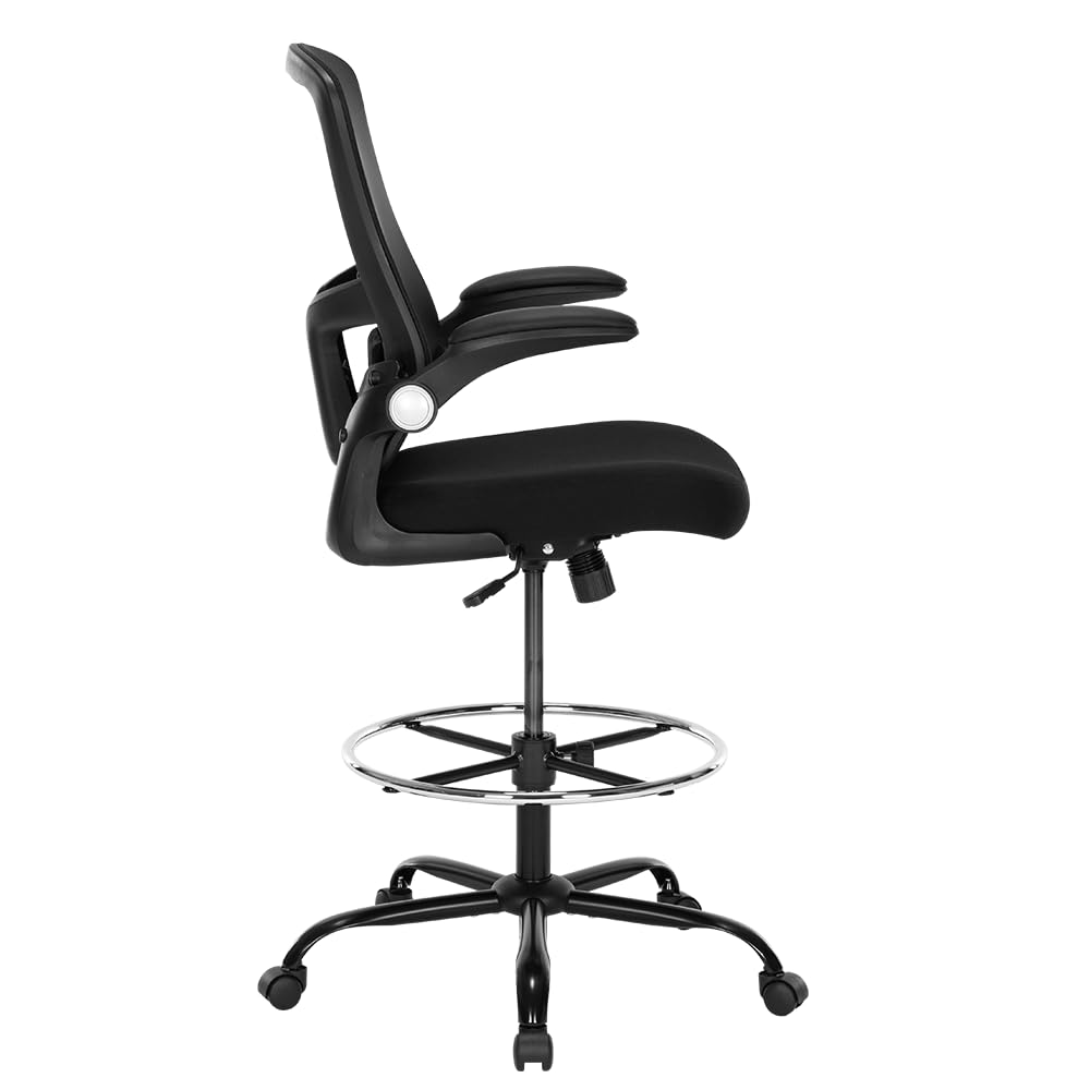 Ergonomischer Zeichenstuhl - Hoher Bürostuhl für Stehpult, Höhenverstellbarer Netzstuhl mit Fußstütze und Klapparmen, Thekenhöhe, Schwarz