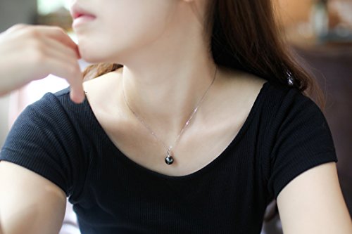 Paialco 18K White Gold Cultured Tahitian Black Pearl Pendant Necklace with 18" Chain, Round 9-10MM3
