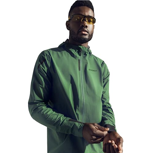 GOREWEAR Concurve GORE-TEX Men’s Running Jacket - Waterproof, Lightweight, Breathable - Packable Rain Jacket with Hood Engine Green Medium