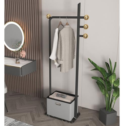 Porte-manteau d'angle pour chambre à coucher pour libérer l'espace