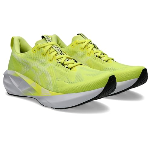 Image of ASICS Men's NOVABLAST 5 Running Shoes