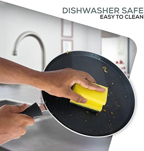 Daifort Nonstick Tawa - Pancake Pan - Aluminum - Crepe Pan - 3 Layer Nonstick Coating - Suitable for Induction Hob, Electric and Gas Hobs- Ideal for Tortilla, Roti, Dosa, Egg Frying - Black (26cm)