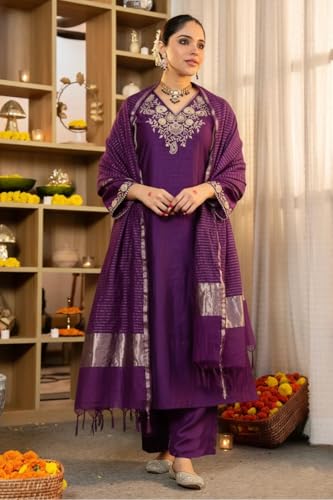 Image of Klosia Women Embroidery Solid Straight Kurta and Pant Set with Dupatta
