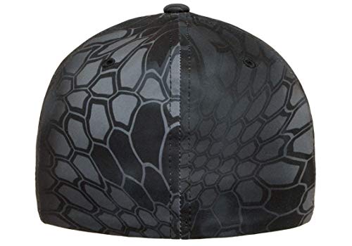 Image of Flexfit Delta Seamless Carbon Cap