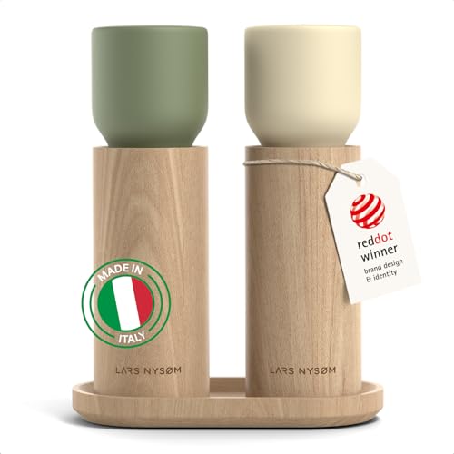 LARS NYSØM Moulin Sel et Poivre Manuel en Bois avec Plateau – Broyeurs Réglables en Céramique – Moulins Poivre Èlégant set en Hêtre pour Cuisine ou Table à manger (Green/Beige)