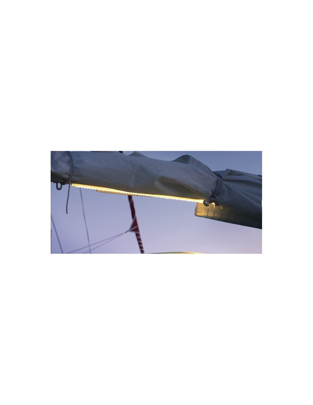 Osculati Plafoniera LED da appoggio 310x40x15 mm (Free-Standing Watertight LED Light 310