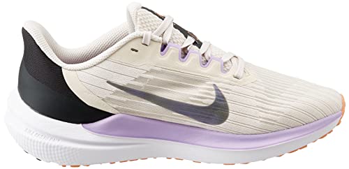 Image of Nike Women's Air Winflo 9 Sneaker