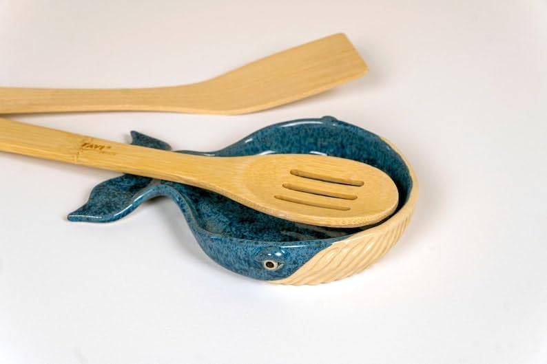 Whale spoon rest