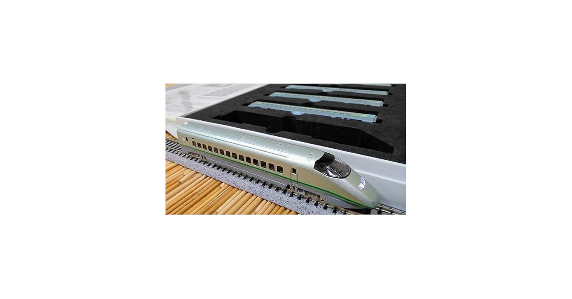 Amazon.co.jp: TOMI X-92726旧製品E3系1000番台山形新幹線つばさ