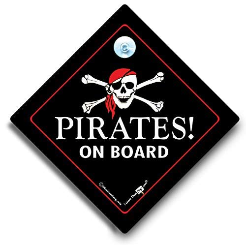 iwantthatsign.com Pirates à Bord Signe, Panneau de Voiture, Crâne OS Croisés Autocollant, Joke Plaque, Croisés,Plaque,Toilettes Humoristique,Autocollant Voiture,Voiture Signes,Nouveauté Voiture