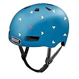 Der Baby Nutty besteht aus einer strapazierfähigen PVC-Schale und einer inneren Schaumstoffschicht aus hochwertigem, stoßfestem EPS. Erhöhte Sicherheit durch das MIPS-System. Magnetische Fidlock-Schnalle gegen Einklemmen. Dieser Kinderschutz ist durch ein Gummiband und ein Schaumstoffset verstellbar. Diese 3 mm dicken Schaumstoffplatten, die mitgeliefert werden, sorgen für einen guten Halt des Helms auf dem Kopf und ermöglichen es, dass der Helm je nach Entwicklung der Größe des Kindes mit einem Kopfumfang von 47 bis 50 cm angepasst werden kann.