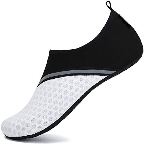 SAGUARO Hombre Mujer Zapatos de Agua Playa Escarpines Zapatillas de Deportes Acuáticos Buceo Surf Snorkel Yoga Piscina, Blanco 46/47