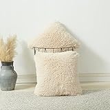 YunJeude クッションカバー 45x45cm 北欧 2枚セット フェイクファー 表面いっぱい糸 ベルベット ロングファー ファスナー おしゃれ 可愛い インテリア飾り ふわふわ 長いシャギー 装飾枕カバー(ベージュ, 45x45)